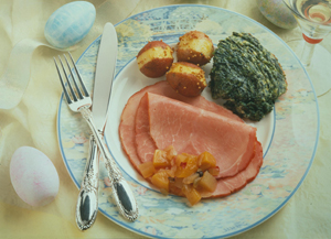 Ham with Peach Chutney | Prairie Fresh®