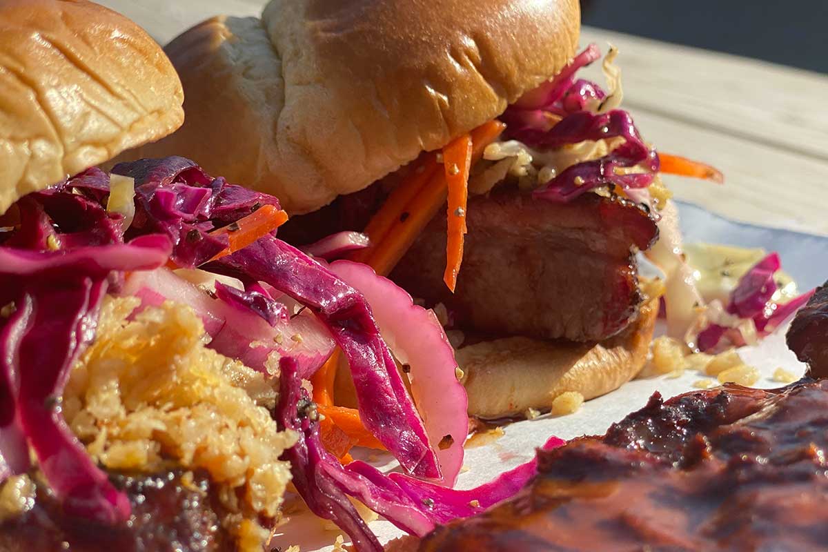 Buffalo BBQ Rib Sandwich | Prairie Fresh®