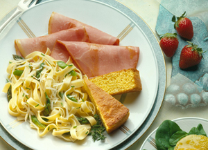 Mustard-Glazed Ham | Prairie Fresh®