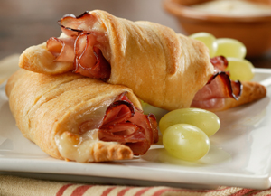 Warm Ham Crescents | Prairie Fresh®