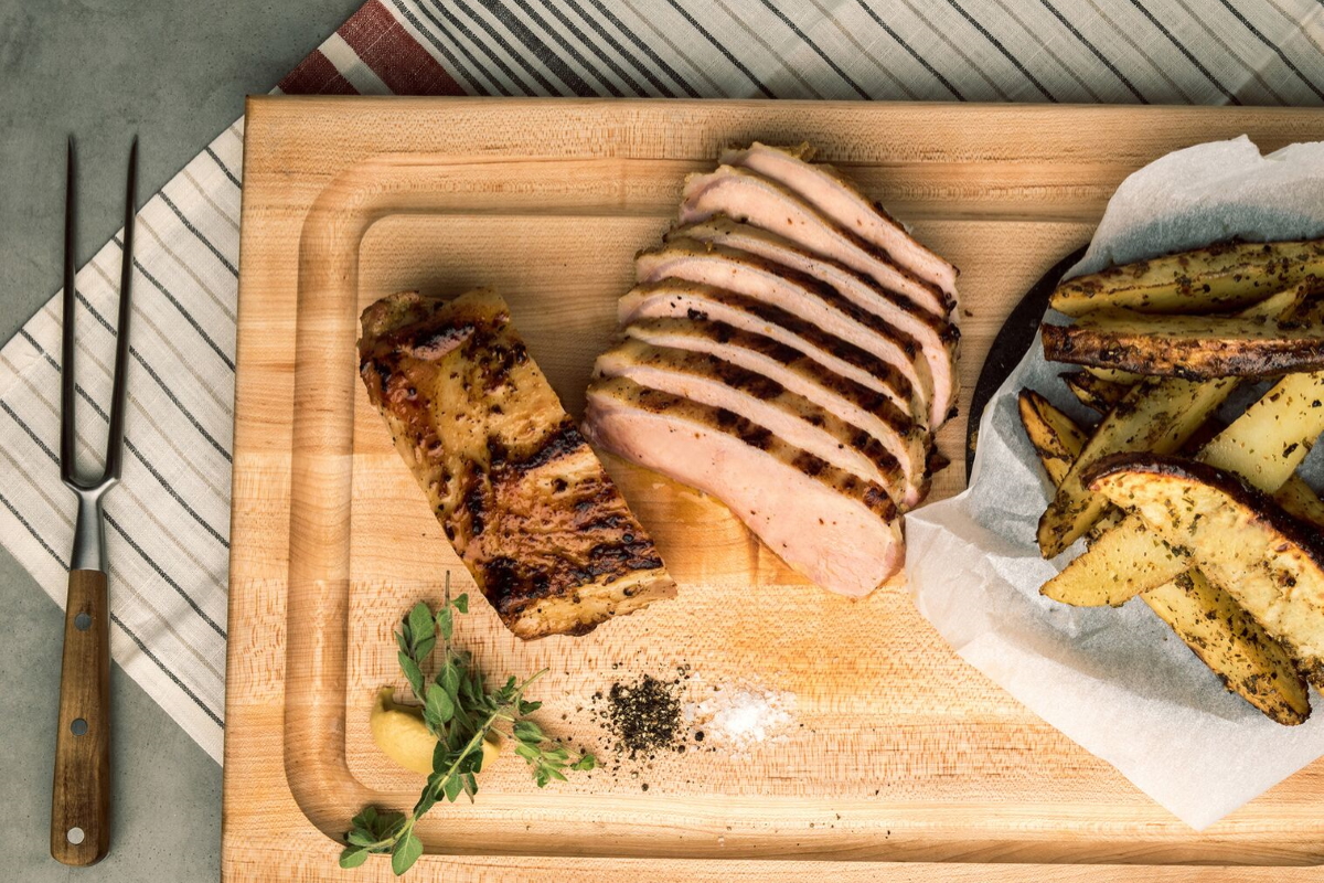 Garlic-Mustard Pork Roast | Prairie Fresh®