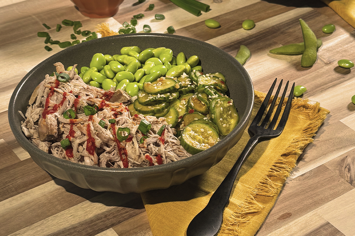 Honey Sriracha Shredded Pork Rice Bowls | Prairie Fresh®