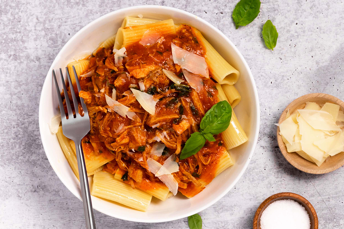 Pork Ragu with Paccheri Pasta | Prairie Fresh®