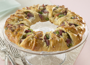 Ham and Almond Pastry Ring | Prairie Fresh®