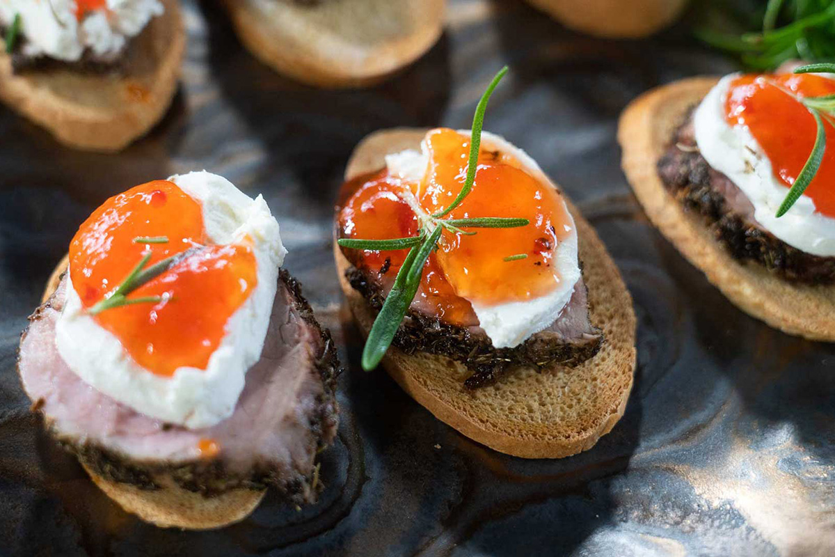 Herbed Pork Tenderloin Crostini | Prairie Fresh®